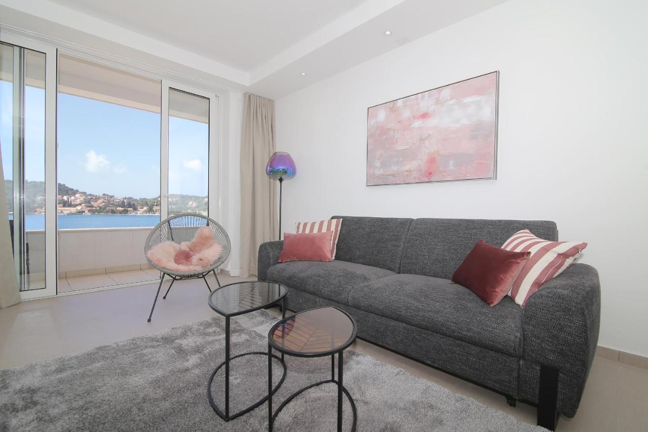 Seaside Apartment M Zaton 3 -Seaview And Parking Bagian luar foto